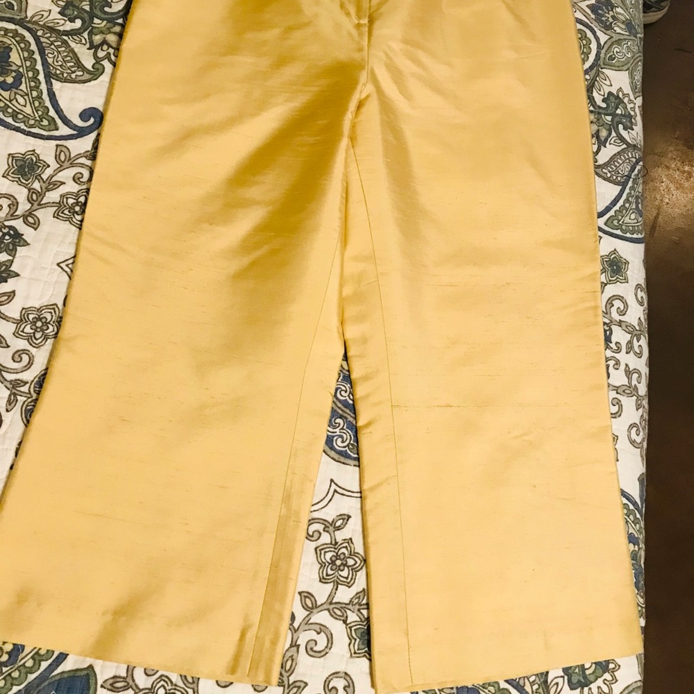 Cropped trouser or Capri pant!